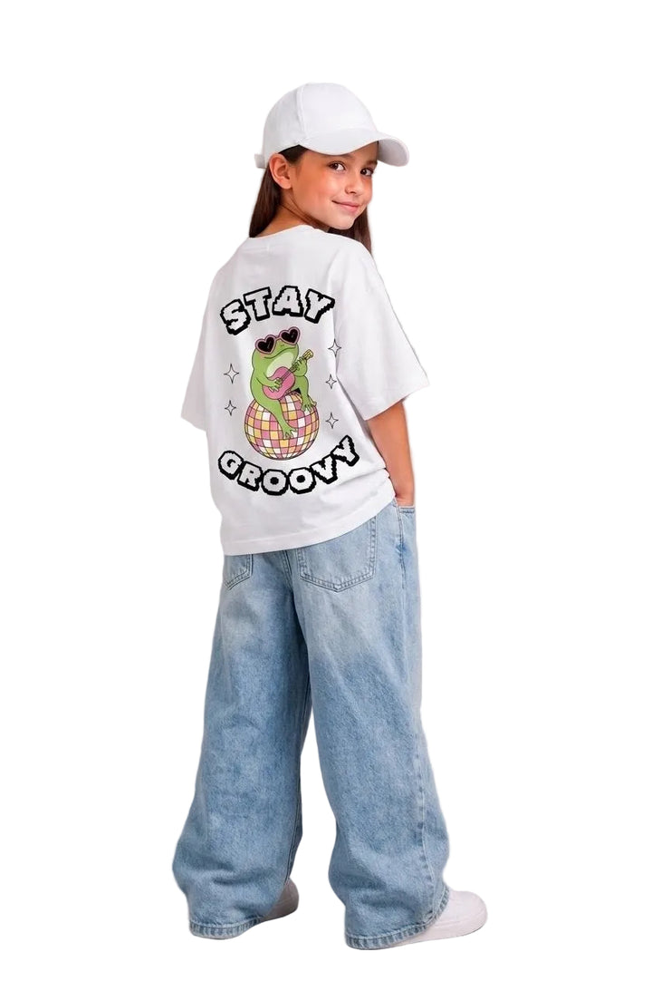 Unisex Oversized T-shirt “Froggy Feelings "