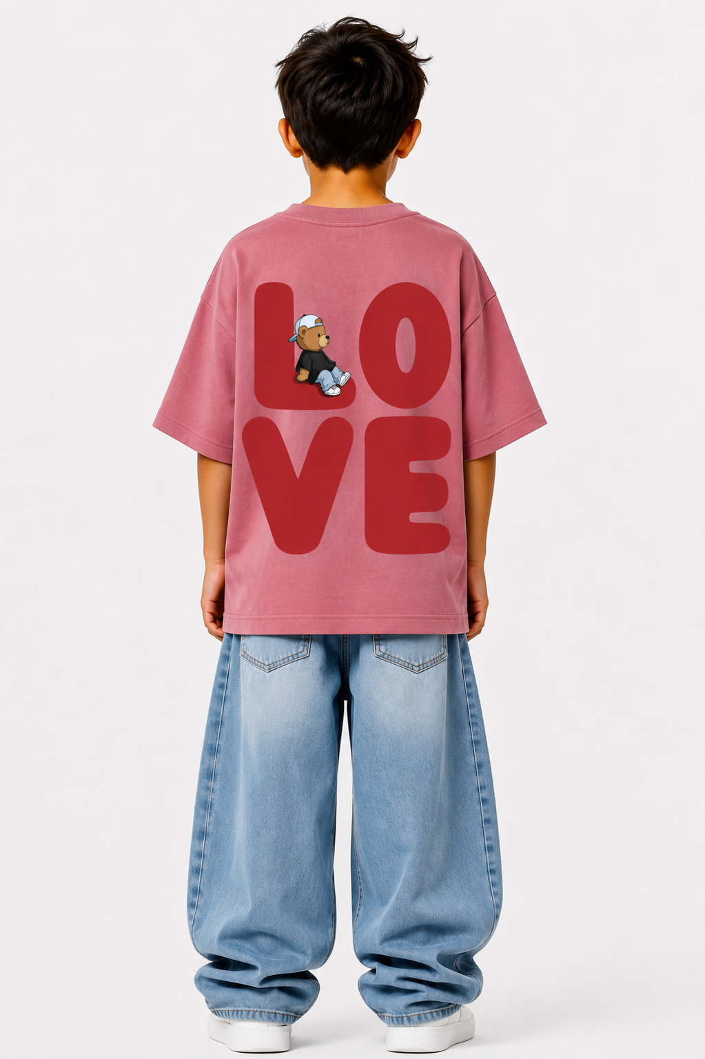 Mr. Cuddle in Love Oversized T-shirt