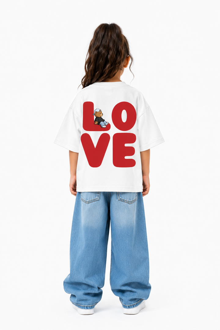 Mr. Cuddle in Love Oversized T-shirt